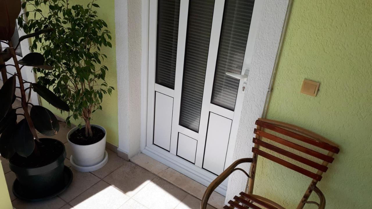 Apartments Simo Petrovac Ngoại thất bức ảnh